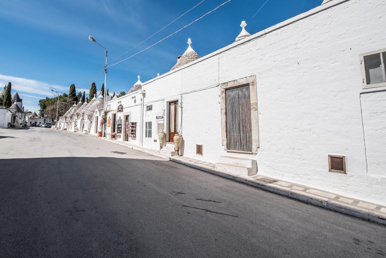 Trulli Antichi Mestieri - Widespread Trulli In The Historic Center Alberobello Extérieur photo